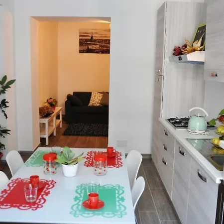 Apartment La Casa Di Lucia Turin
